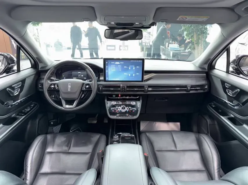 2021 Lincoln Corsair 2.0T 245HP L4 8AT,autocango,china used car exporter,china ev exporter,chinese used car exporter,chinese used ev exporter