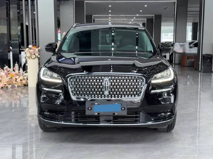 2021 Lincoln Corsair 2.0T 245HP L4 8AT,autocango,china used car exporter,china ev exporter,chinese used car exporter,chinese used ev exporter