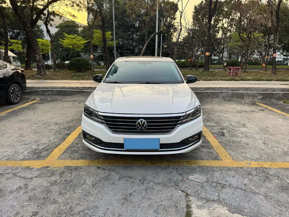 2022 Volkswagen Sagitar 1.2T 116HP L4 7DCT,autocango,china used car exporter,china ev exporter,chinese used car exporter,chinese used ev exporter