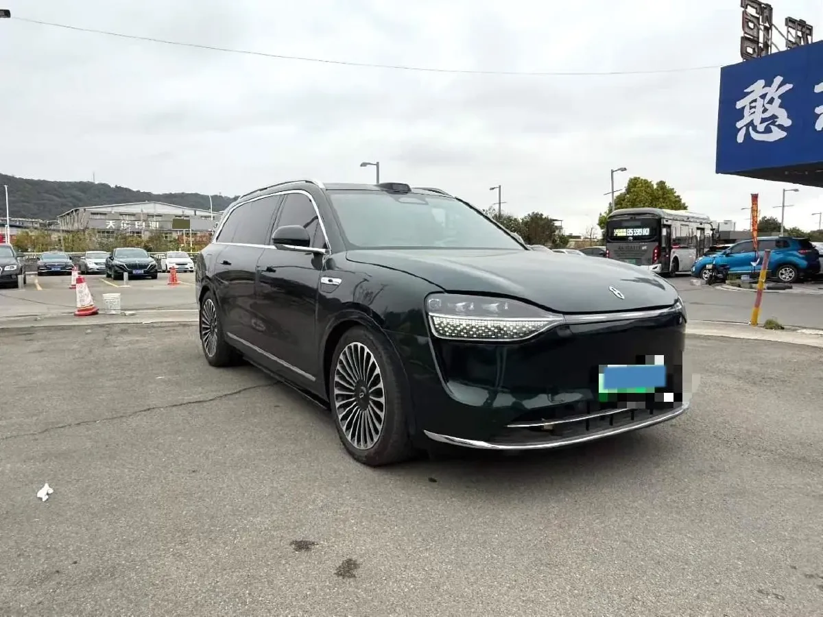 2024 AITO AITO M9 1.5T 152HP L4 REEV 42KWH,autocango,china used car exporter,china ev exporter,chinese used car exporter,chinese used ev exporter