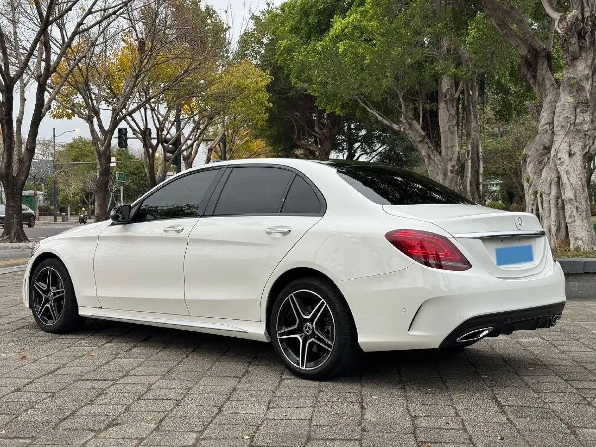 2021 Mercedes-Benz C Class 1.5T 184HP L4 9AT,autocango,china used car exporter,china ev exporter,chinese used car exporter,chinese used ev exporter