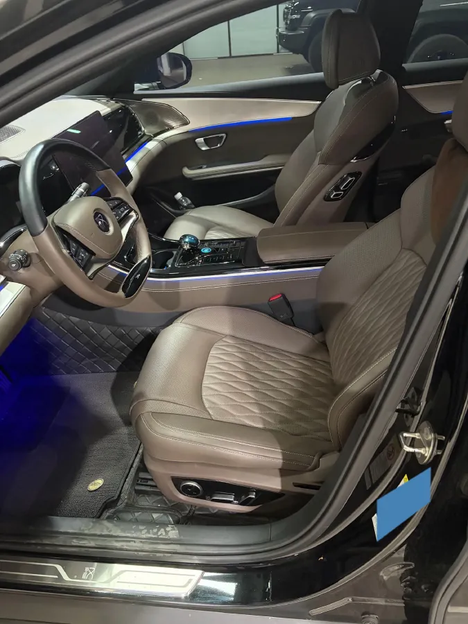 2025 BYD Han BEV 72KWH,autocango,china used car exporter,china ev exporter,chinese used car exporter,chinese used ev exporter