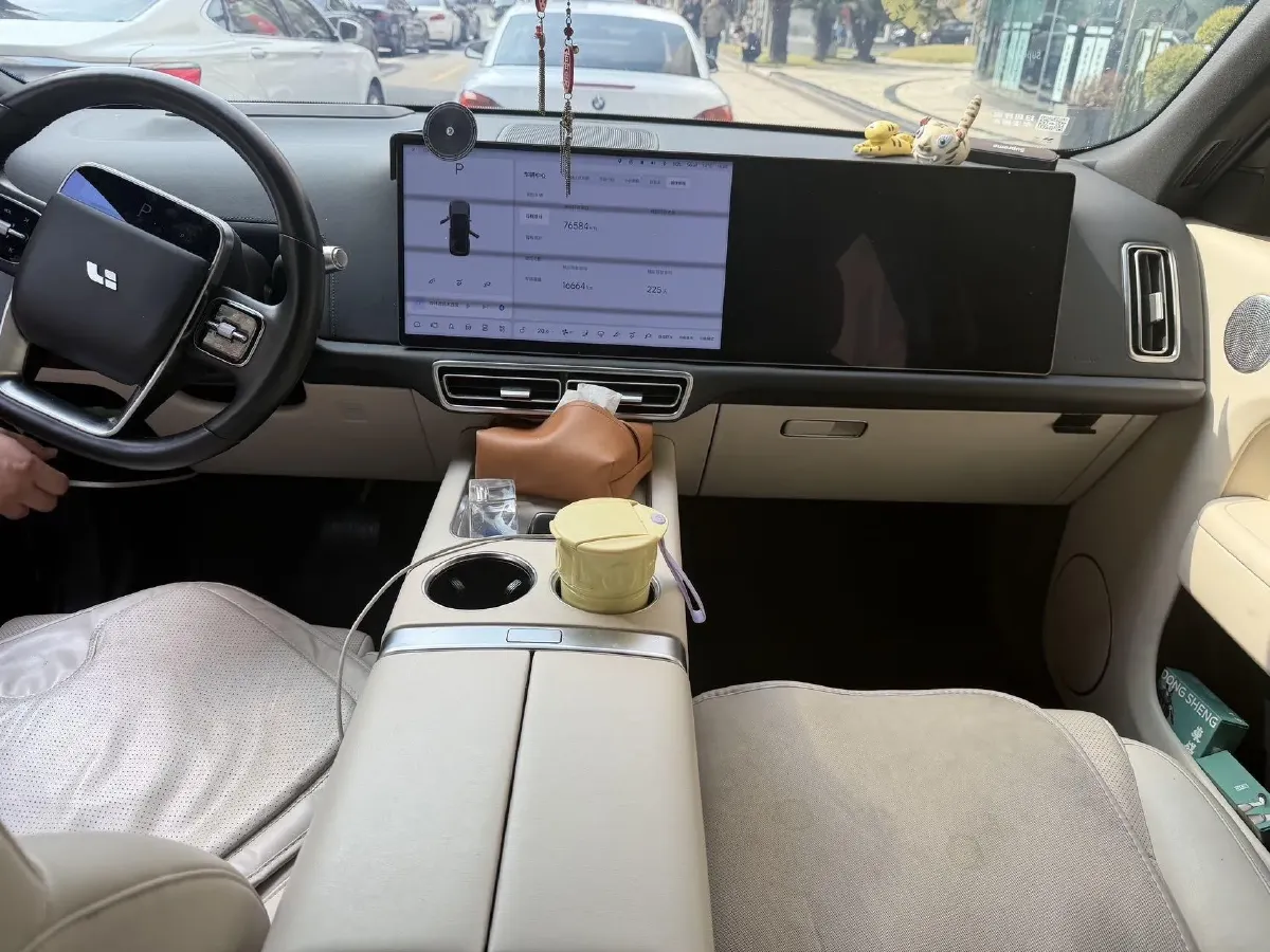 2022 Li L9 Range Extended 154HP REEV 42.6KWH,autocango,china used car exporter,china ev exporter,chinese used car exporter,chinese used ev exporter