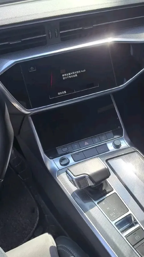 2021 Audi A6L 2.0T 190HP L4 7DCT,autocango,china used car exporter,china ev exporter,chinese used car exporter,chinese used ev exporter