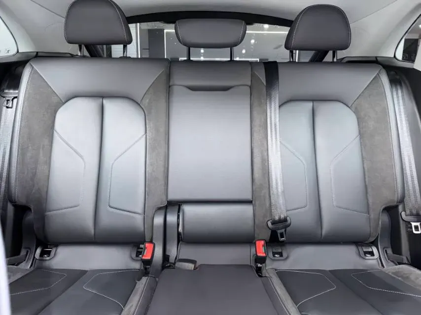 2020 Audi Q3 Sportback 2.0T 186HP L4 7DCT,autocango,china used car exporter,china ev exporter,chinese used car exporter,chinese used ev exporter