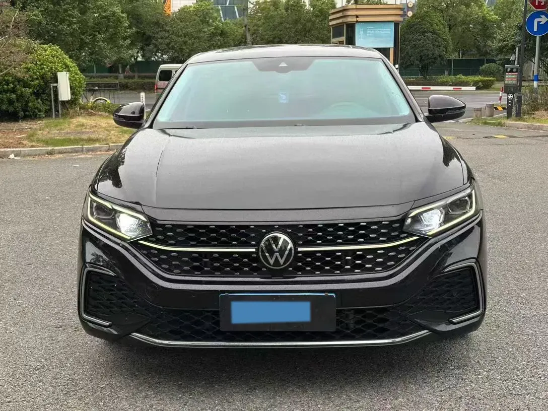 2022 Xpeng P7 BEV 60.2KWH,autocango,china used car exporter,china ev exporter,chinese used car exporter,chinese used ev exporter