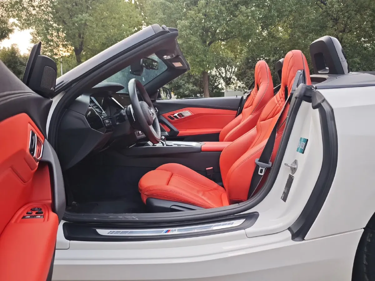 2019 BMW Z4 2.0T 197HP L4 8AT,autocango,china used car exporter,china ev exporter,chinese used car exporter,chinese used ev exporter