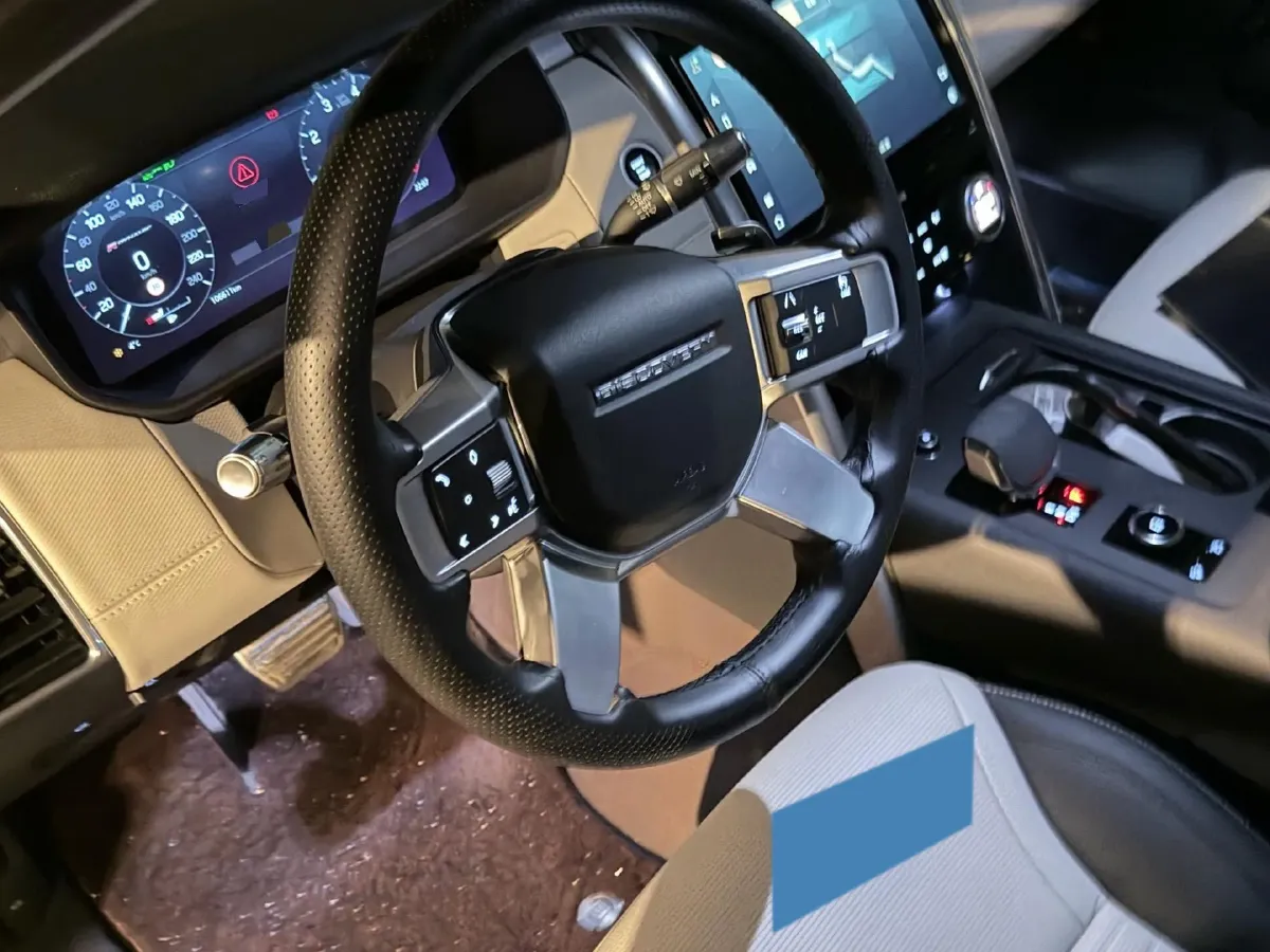 2021 Land Rover Discovery 3.0T 360HP L6 8AT,autocango,china used car exporter,china ev exporter,chinese used car exporter,chinese used ev exporter