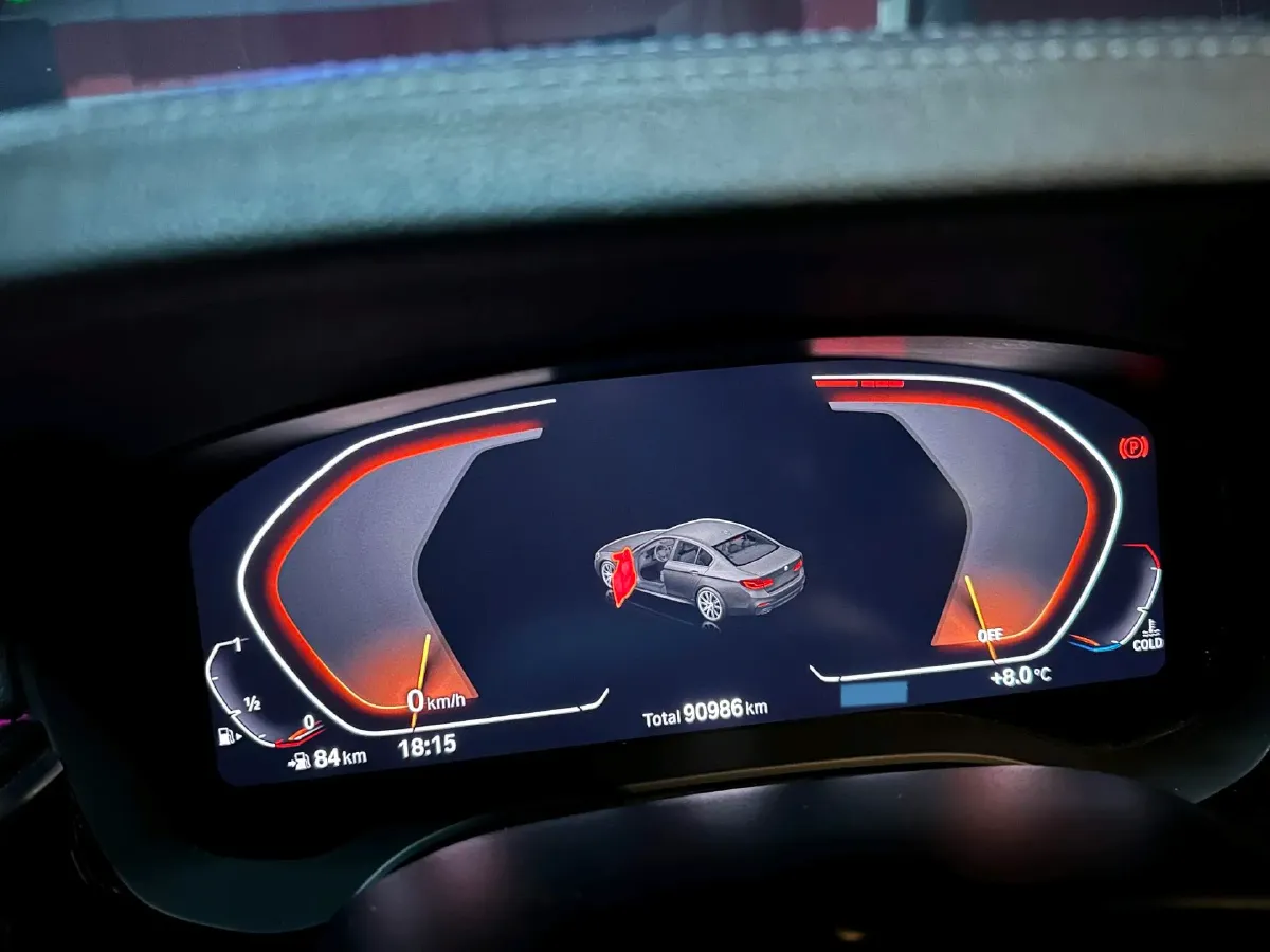 2020 BMW 5 Series 2.0T 252HP L4 8AT,autocango,china used car exporter,china ev exporter,chinese used car exporter,chinese used ev exporter