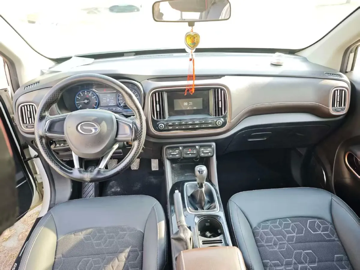 2019 GAC Trumpchi GS3 1.5T 163HP L3 6MT,autocango,china used car exporter,china ev exporter,chinese used car exporter,chinese used ev exporter