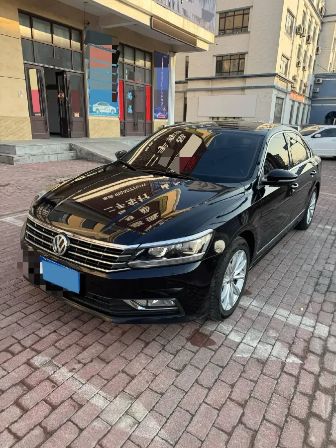 2017 Volkswagen Passat 1.8T 180HP L4 7DCT,autocango,china used car exporter,china ev exporter,chinese used car exporter,chinese used ev exporter