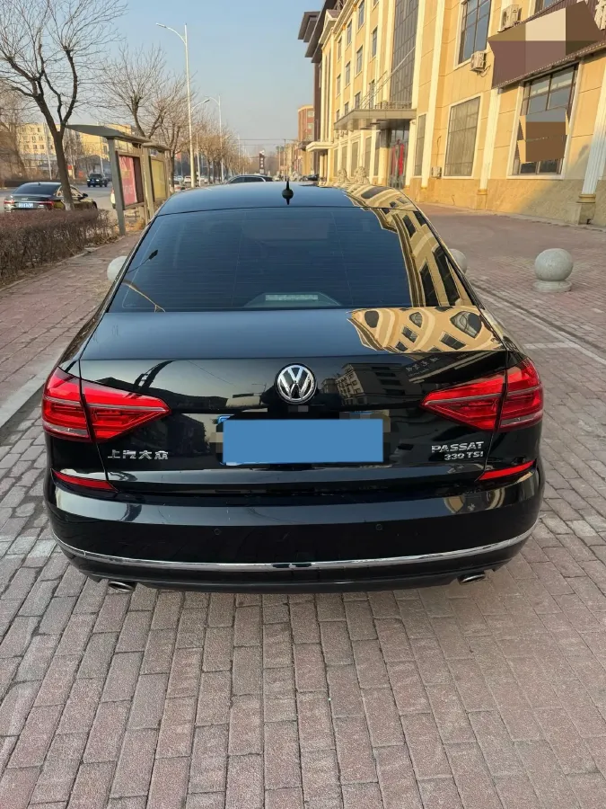 2017 Volkswagen Passat 1.8T 180HP L4 7DCT,autocango,china used car exporter,china ev exporter,chinese used car exporter,chinese used ev exporter