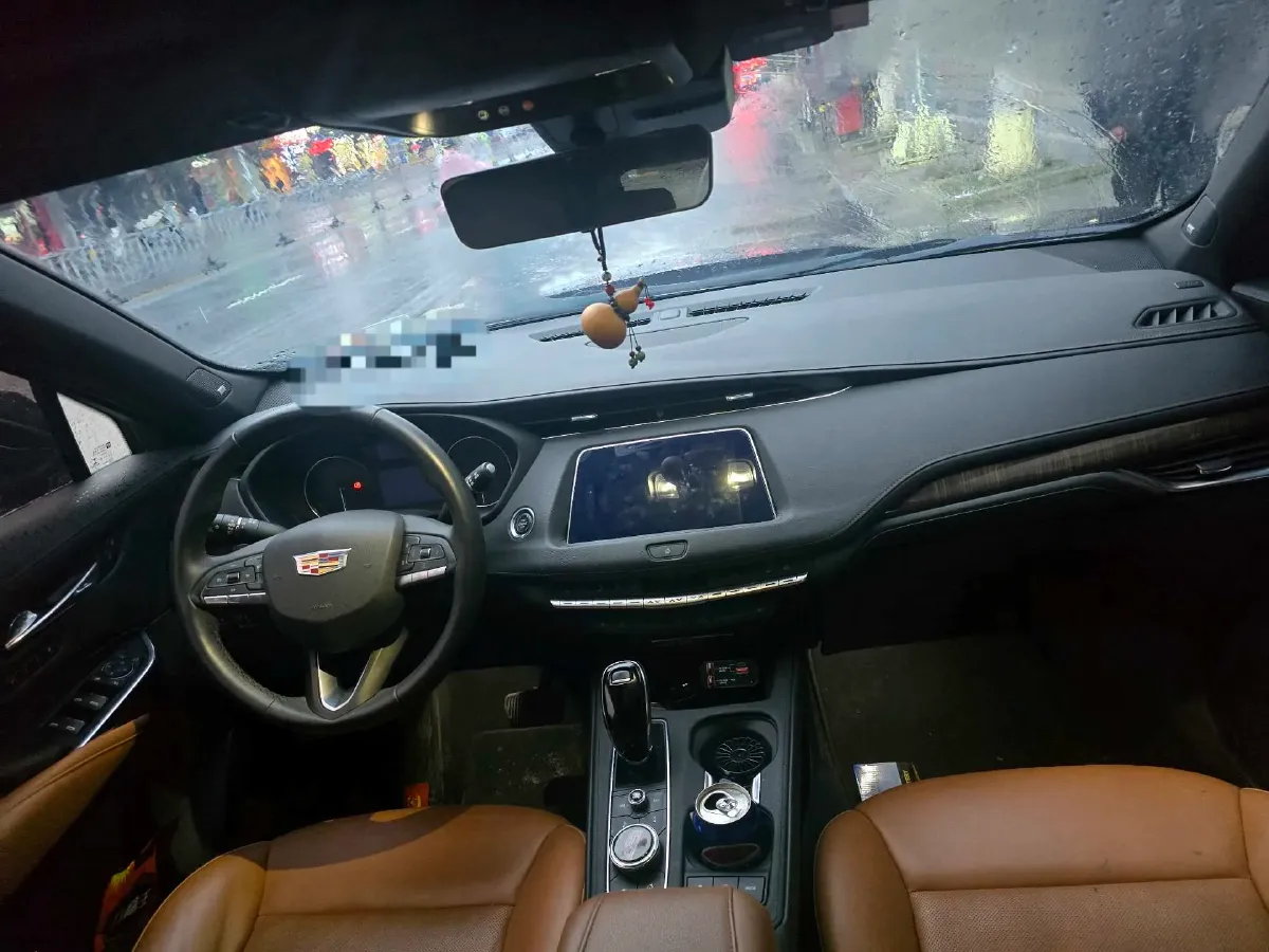 2022 Cadillac XT4 2.0T 237HP L4 9AT,autocango,china used car exporter,china ev exporter,chinese used car exporter,chinese used ev exporter