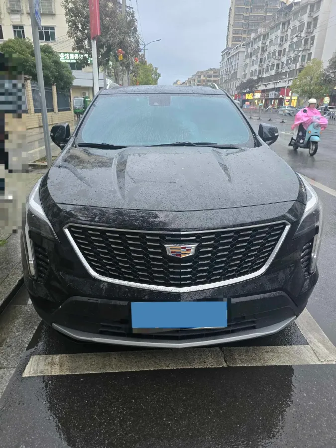 2022 Cadillac XT4 2.0T 237HP L4 9AT,autocango,china used car exporter,china ev exporter,chinese used car exporter,chinese used ev exporter