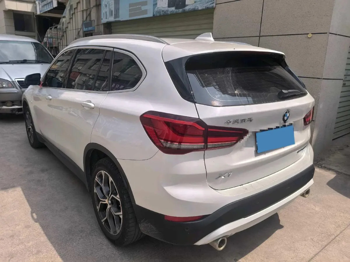 2022 BMW X1 2.0T 192HP L4 7DCT,autocango,china used car exporter,china ev exporter,chinese used car exporter,chinese used ev exporter