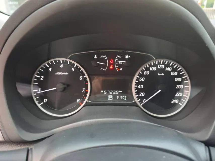 2022 Nissan Sylphy 1.6L 122HP L4 CVT,autocango,china used car exporter,china ev exporter,chinese used car exporter,chinese used ev exporter