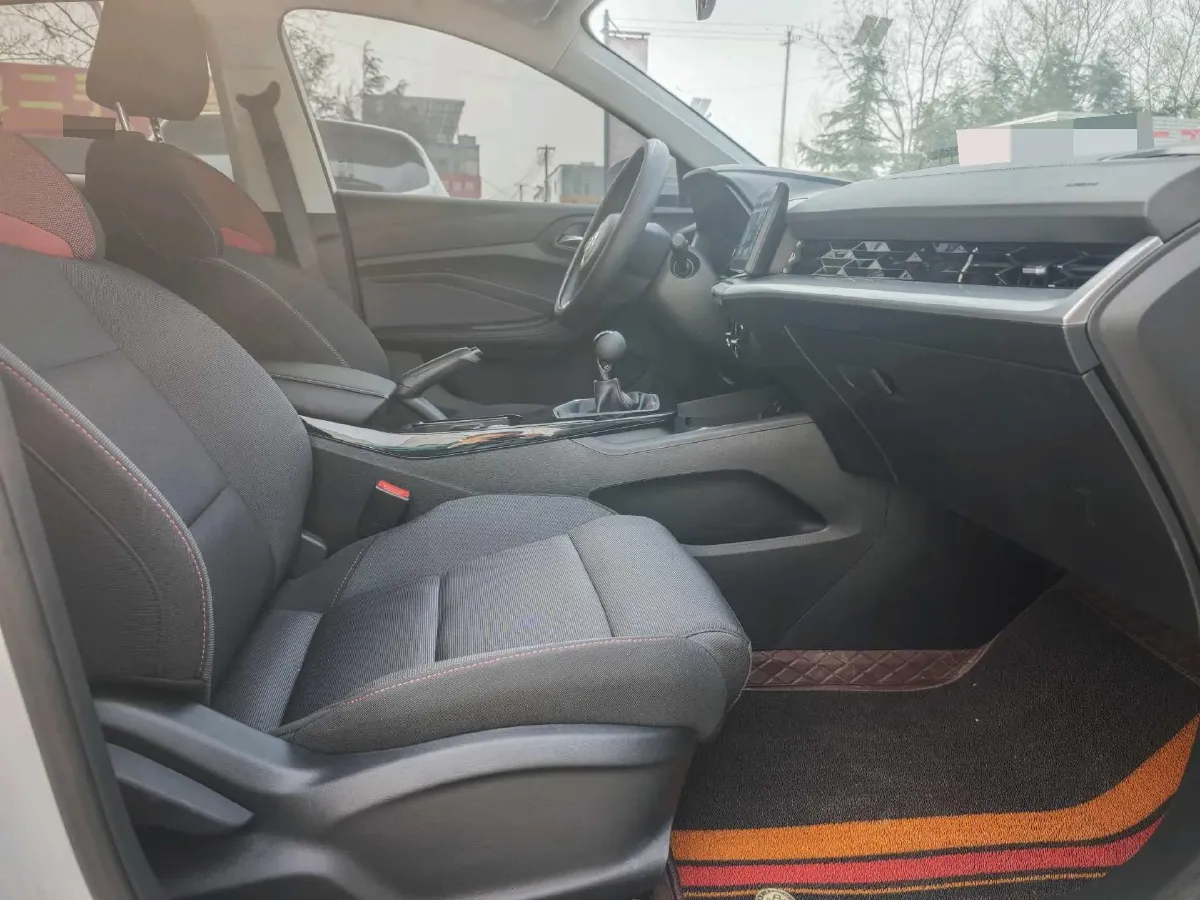 2023 MG 5 1.5L 129HP L4 5MT,autocango,china used car exporter,china ev exporter,chinese used car exporter,chinese used ev exporter