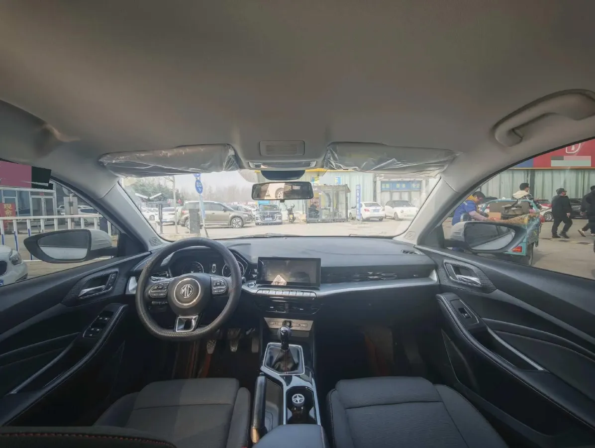 2023 MG 5 1.5L 129HP L4 5MT,autocango,china used car exporter,china ev exporter,chinese used car exporter,chinese used ev exporter