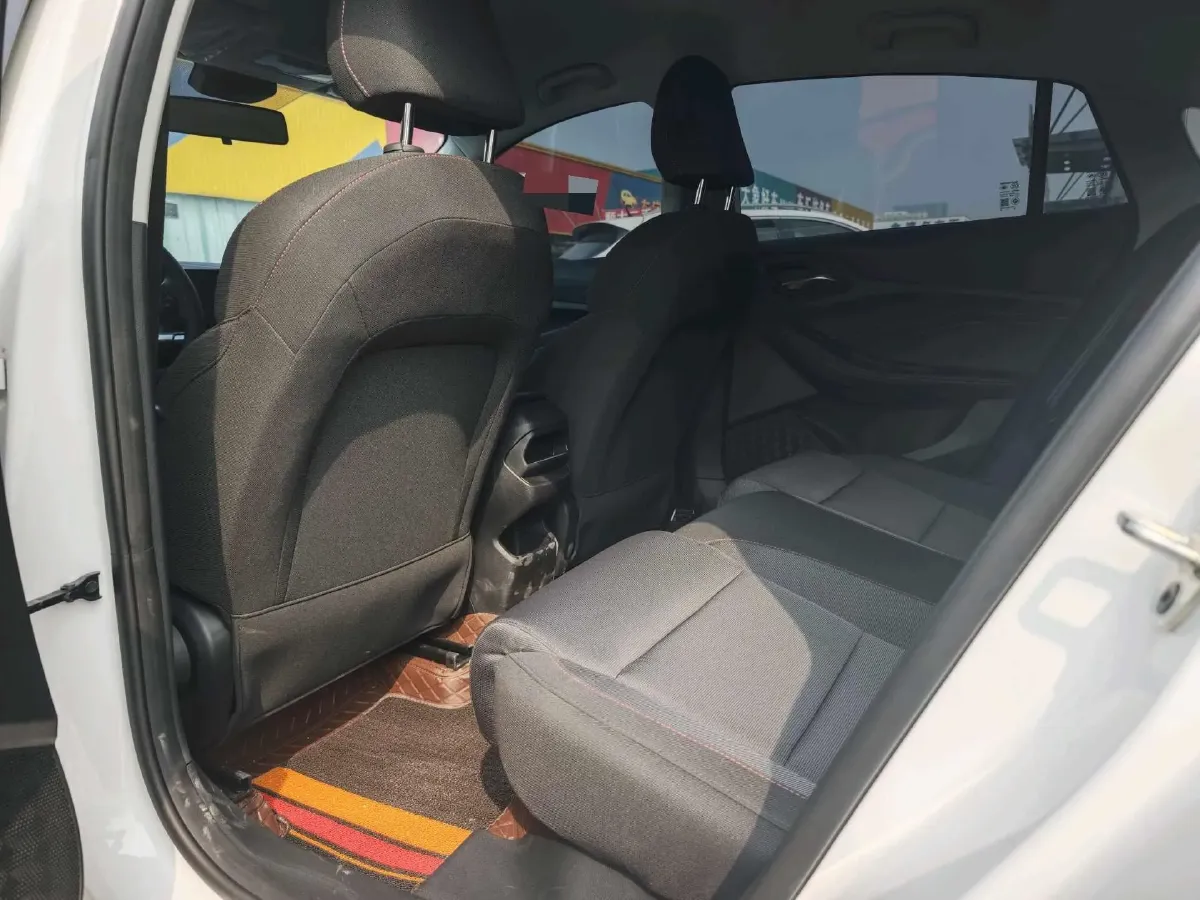 2023 MG 5 1.5L 129HP L4 5MT,autocango,china used car exporter,china ev exporter,chinese used car exporter,chinese used ev exporter