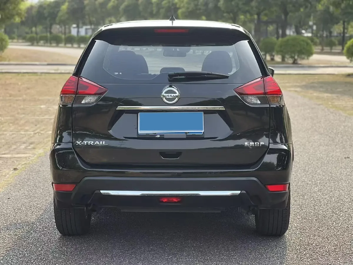 2021 Nissan X-Trail 2.0L 151HP L4 CVT,autocango,china used car exporter,china ev exporter,chinese used car exporter,chinese used ev exporter