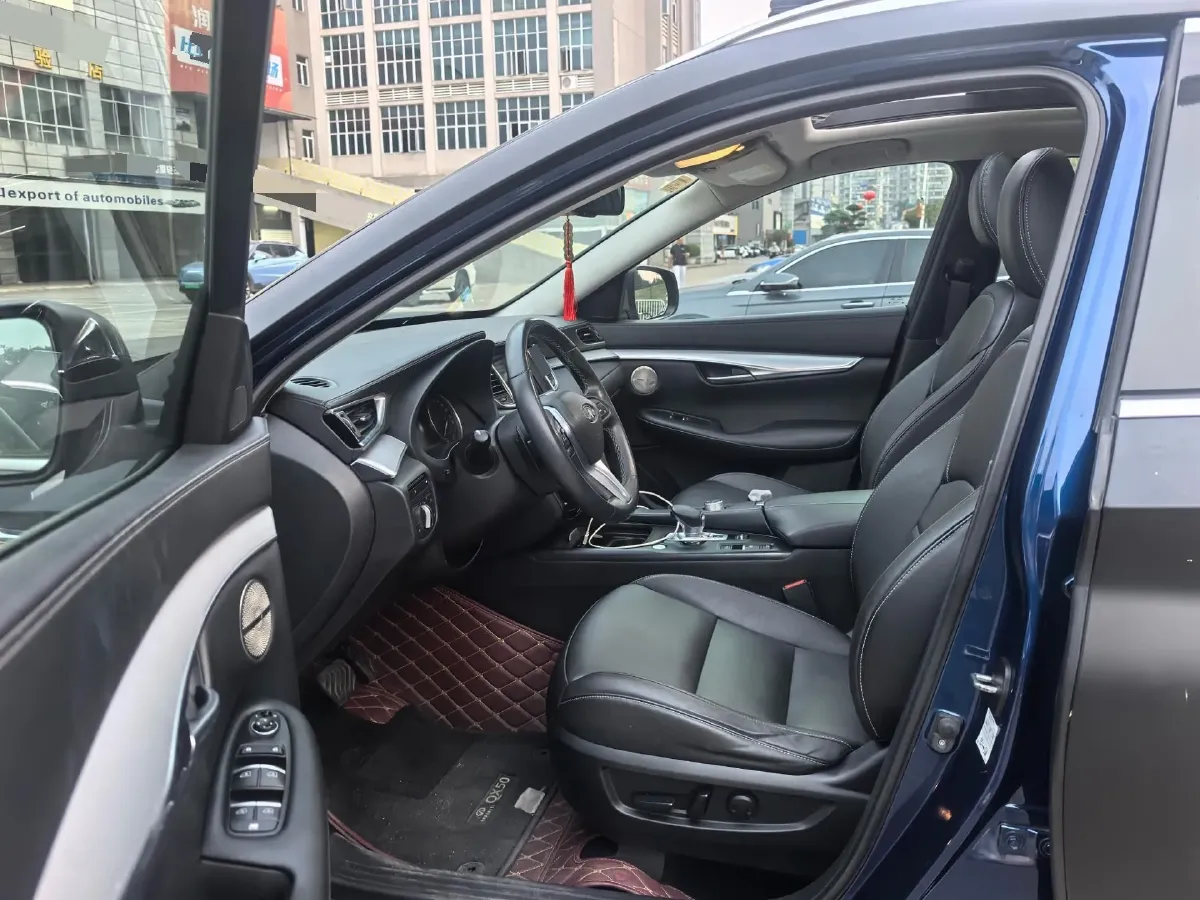 2020 Infiniti QX50 2.0T 245HP L4 CVT,autocango,china used car exporter,china ev exporter,chinese used car exporter,chinese used ev exporter