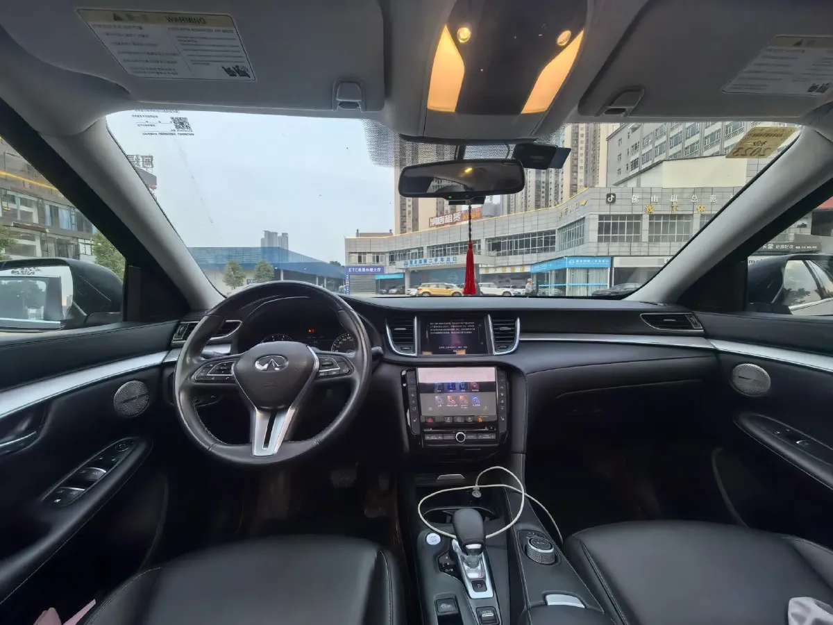 2020 Infiniti QX50 2.0T 245HP L4 CVT,autocango,china used car exporter,china ev exporter,chinese used car exporter,chinese used ev exporter