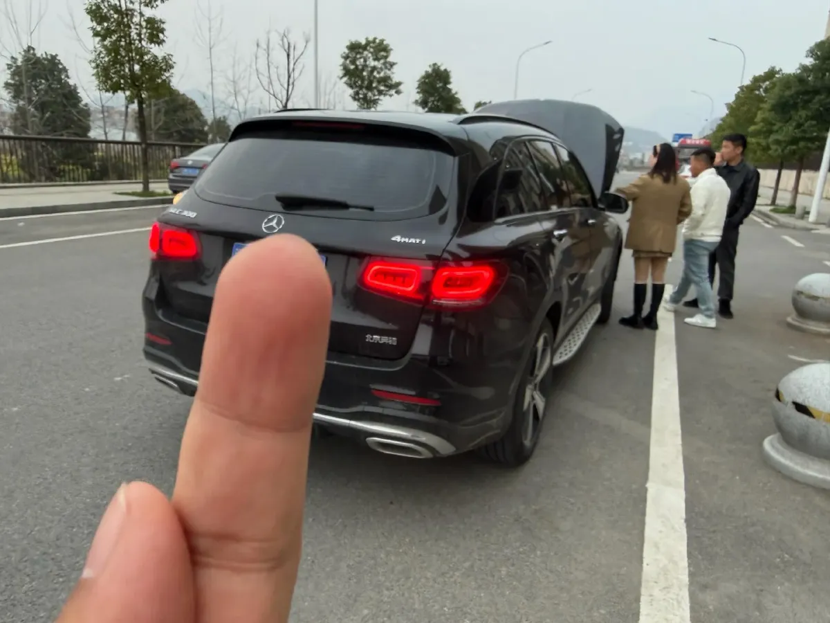 2022 Mercedes-Benz GLC Class 2.0T 258HP L4 9AT,autocango,china used car exporter,china ev exporter,chinese used car exporter,chinese used ev exporter