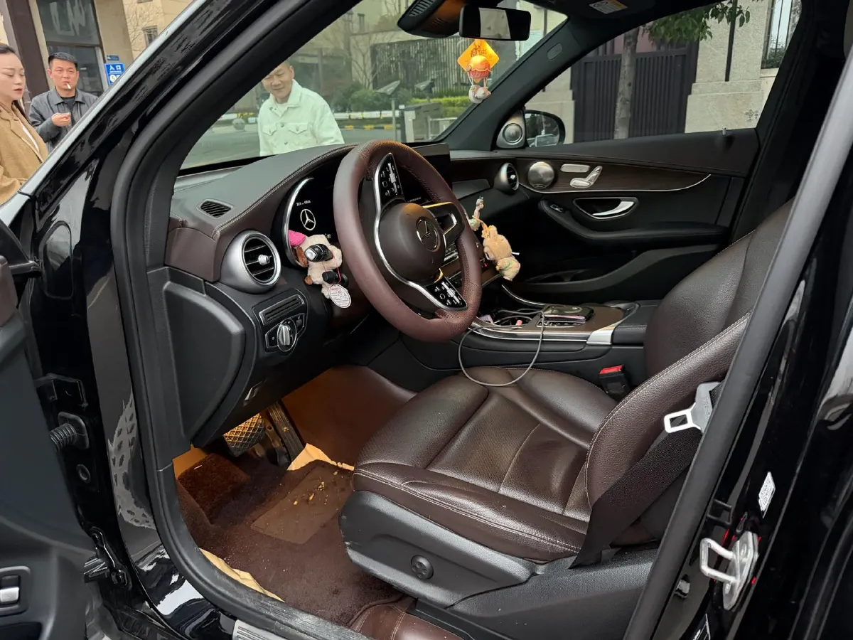 2022 Mercedes-Benz GLC Class 2.0T 258HP L4 9AT,autocango,china used car exporter,china ev exporter,chinese used car exporter,chinese used ev exporter