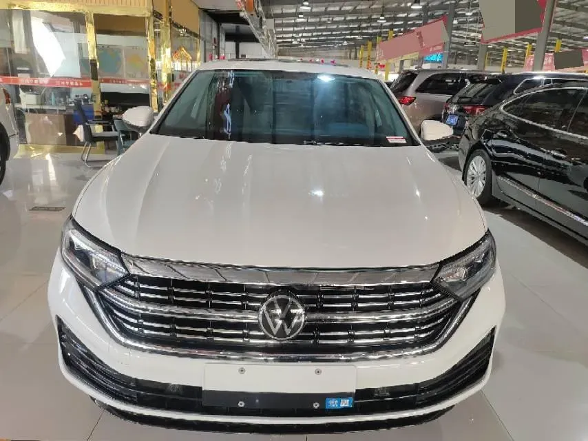 2025 Volkswagen Sagitar 1.5T 160HP L4 7DCT,autocango,china used car exporter,china ev exporter,chinese used car exporter,chinese used ev exporter