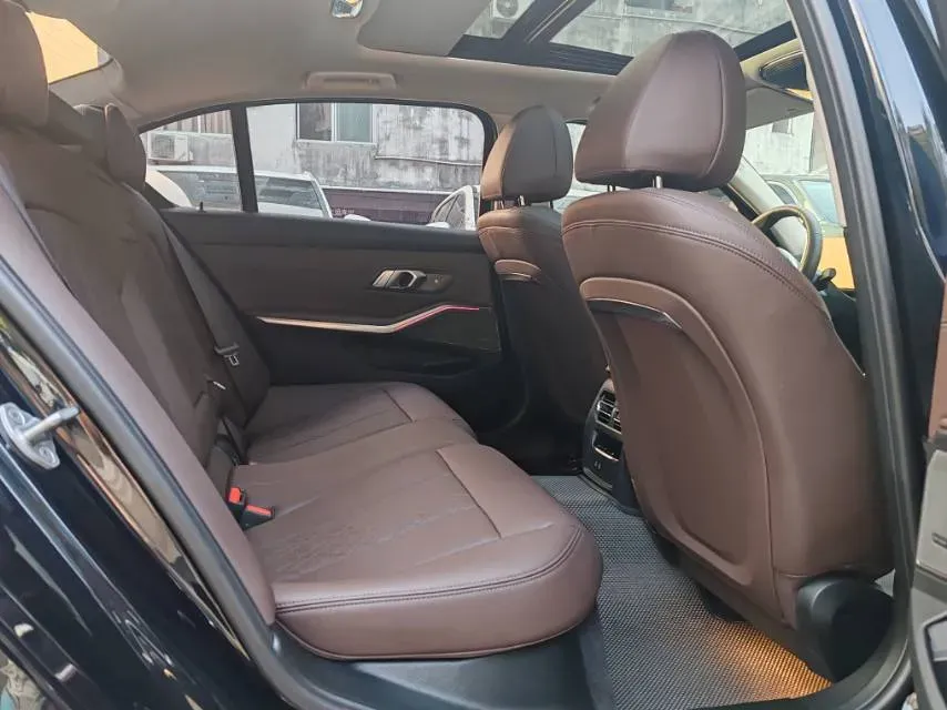 2025 BMW 3 Series 2.0T 245HP L4 8AT,autocango,china used car exporter,china ev exporter,chinese used car exporter,chinese used ev exporter