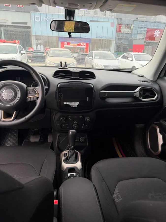 2018 Jeep Renegade 1.4T 150HP L4 7DCT,autocango,china used car exporter,china ev exporter,chinese used car exporter,chinese used ev exporter