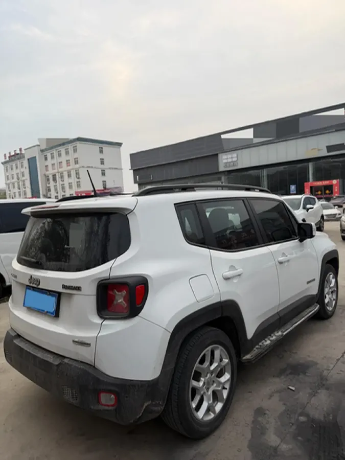 2018 Jeep Renegade 1.4T 150HP L4 7DCT,autocango,china used car exporter,china ev exporter,chinese used car exporter,chinese used ev exporter
