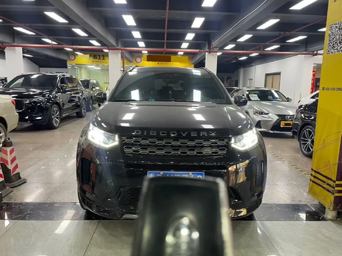 2020 Land Rover Discovery Sport 2.0T 249HP L4 9AT,autocango,china used car exporter,china ev exporter,chinese used car exporter,chinese used ev exporter