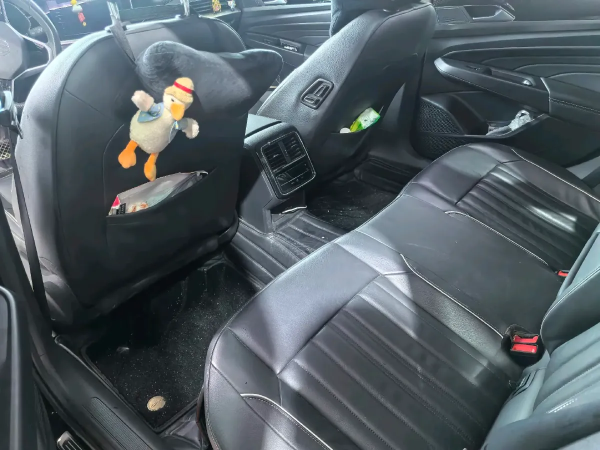 2023 Volkswagen Passat 2.0T 186HP L4 7DCT,autocango,china used car exporter,china ev exporter,chinese used car exporter,chinese used ev exporter