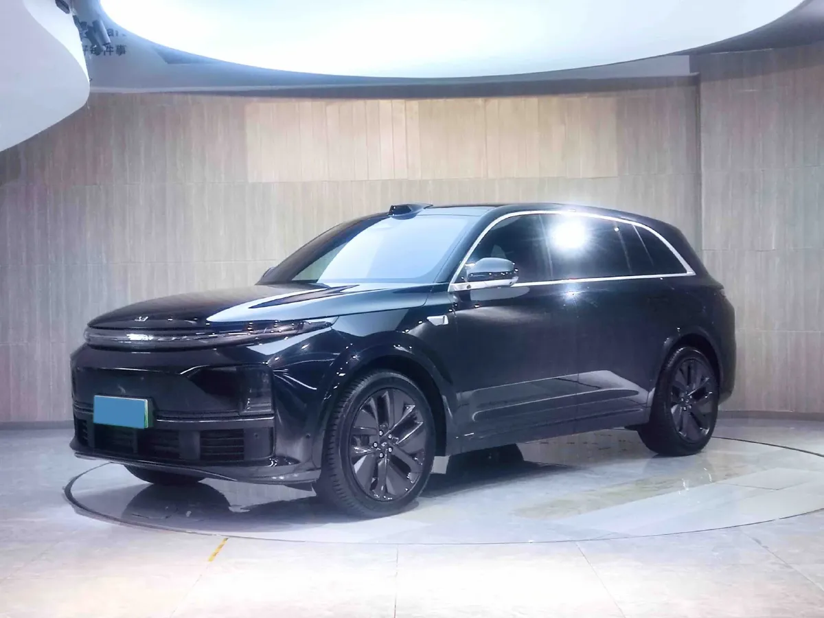 2024 Li L8 Range Extended 154HP REEV 52.3KWH,autocango,china used car exporter,china ev exporter,chinese used car exporter,chinese used ev exporter