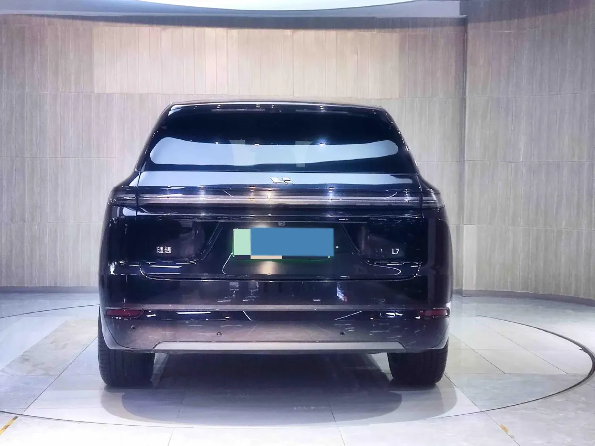 2024 Li L8 Range Extended 154HP REEV 52.3KWH,autocango,china used car exporter,china ev exporter,chinese used car exporter,chinese used ev exporter