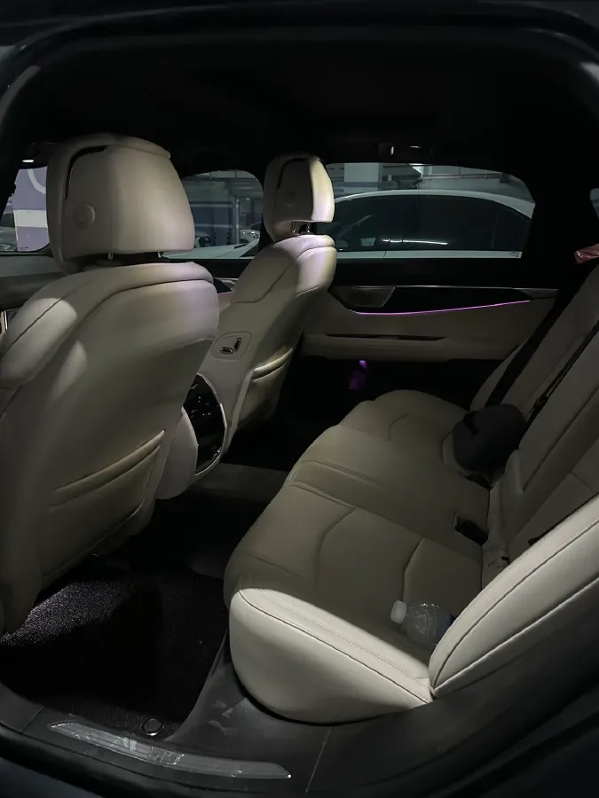 2023 Cadillac CT6 2.0T 237HP L4 10AT,autocango,china used car exporter,china ev exporter,chinese used car exporter,chinese used ev exporter