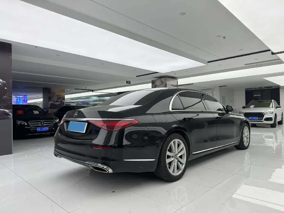 2023 Mercedes-Benz S Class 2.5T 313HP L6 9AT,autocango,china used car exporter,china ev exporter,chinese used car exporter,chinese used ev exporter