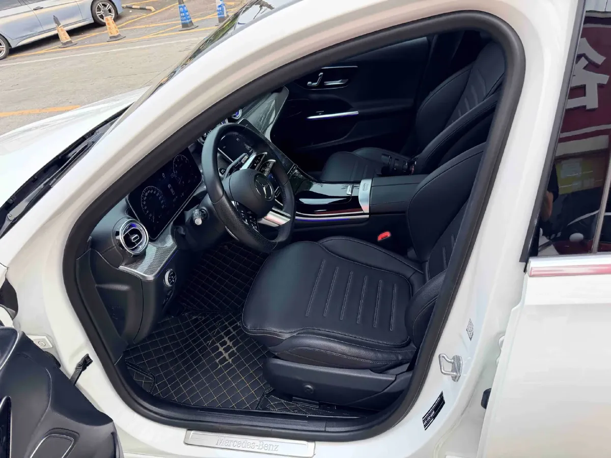 2022 Mercedes-Benz C Class 1.5T 204HP L4 9AT,autocango,china used car exporter,china ev exporter,chinese used car exporter,chinese used ev exporter