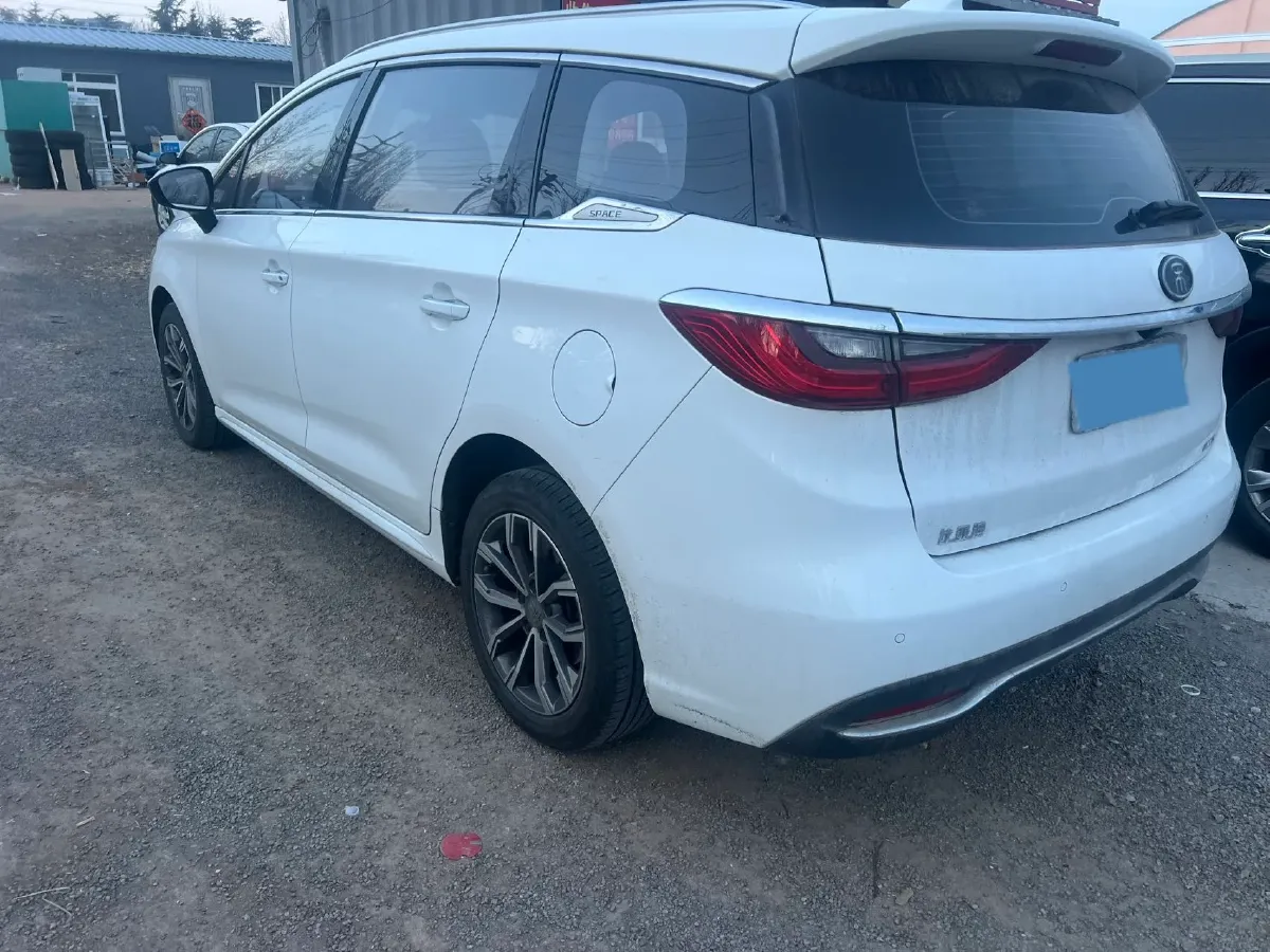 2019 BYD Song MAX 1.5T 160HP L4 6DCT,autocango,china used car exporter,china ev exporter,chinese used car exporter,chinese used ev exporter