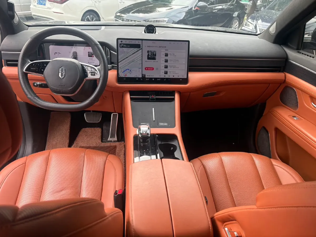 2024 AITO AITO M7 1.5T 152HP L4 REEV 42KWH,autocango,china used car exporter,china ev exporter,chinese used car exporter,chinese used ev exporter