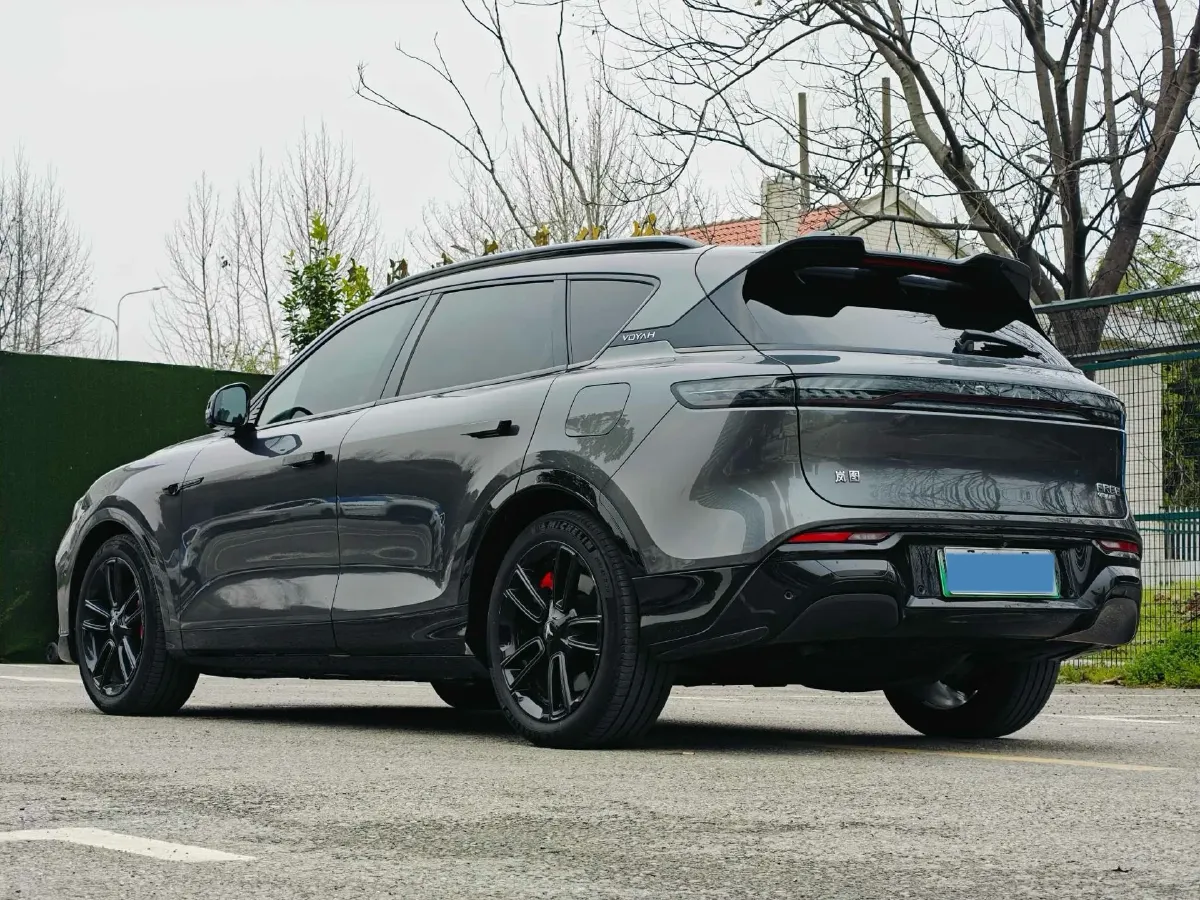 2025 Voyah FREE 1.5T 150HP L4 REEV 43KWH,autocango,china used car exporter,china ev exporter,chinese used car exporter,chinese used ev exporter