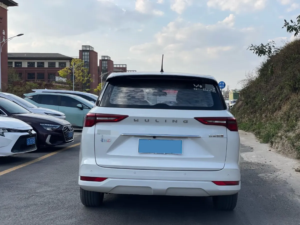2020 WuLing KaiJie 1.5T 147HP L4 CVT,autocango,china used car exporter,china ev exporter,chinese used car exporter,chinese used ev exporter