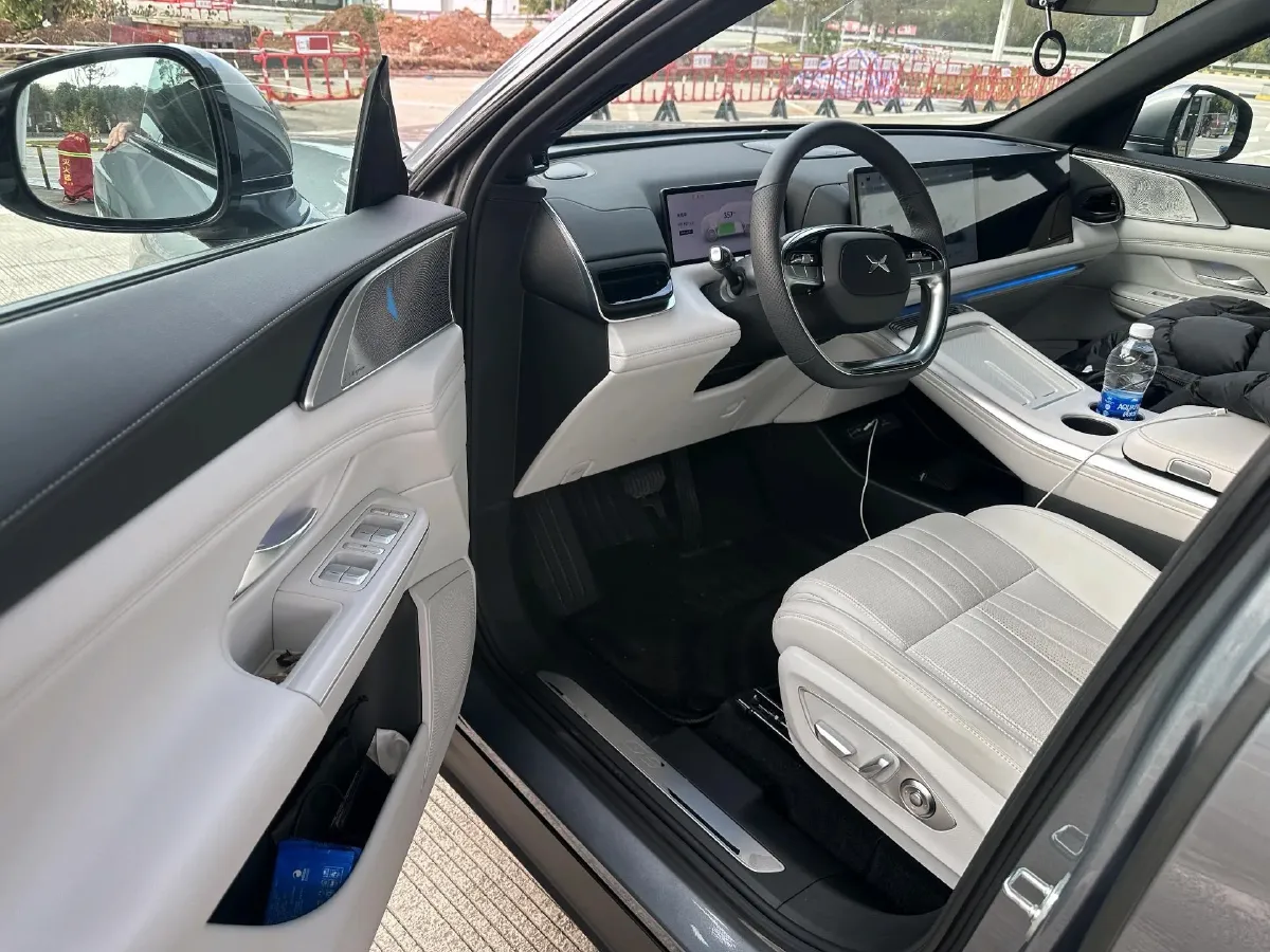 2024 Xpeng G9 BEV 78.2KWH,autocango,china used car exporter,china ev exporter,chinese used car exporter,chinese used ev exporter