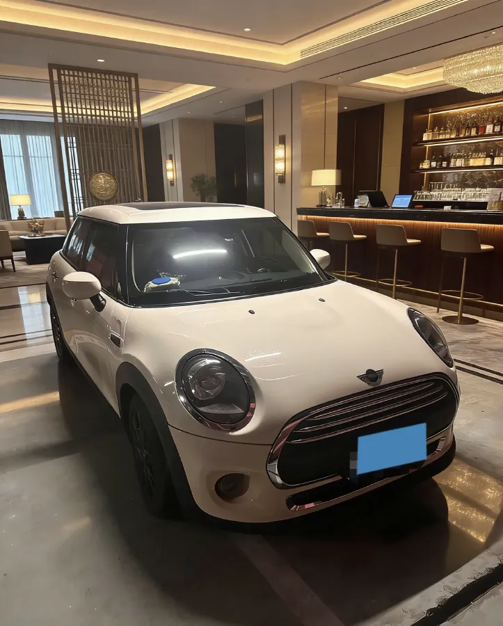 2019 MINI MINI 1.5T 102HP L3 7DCT,autocango,china used car exporter,china ev exporter,chinese used car exporter,chinese used ev exporter