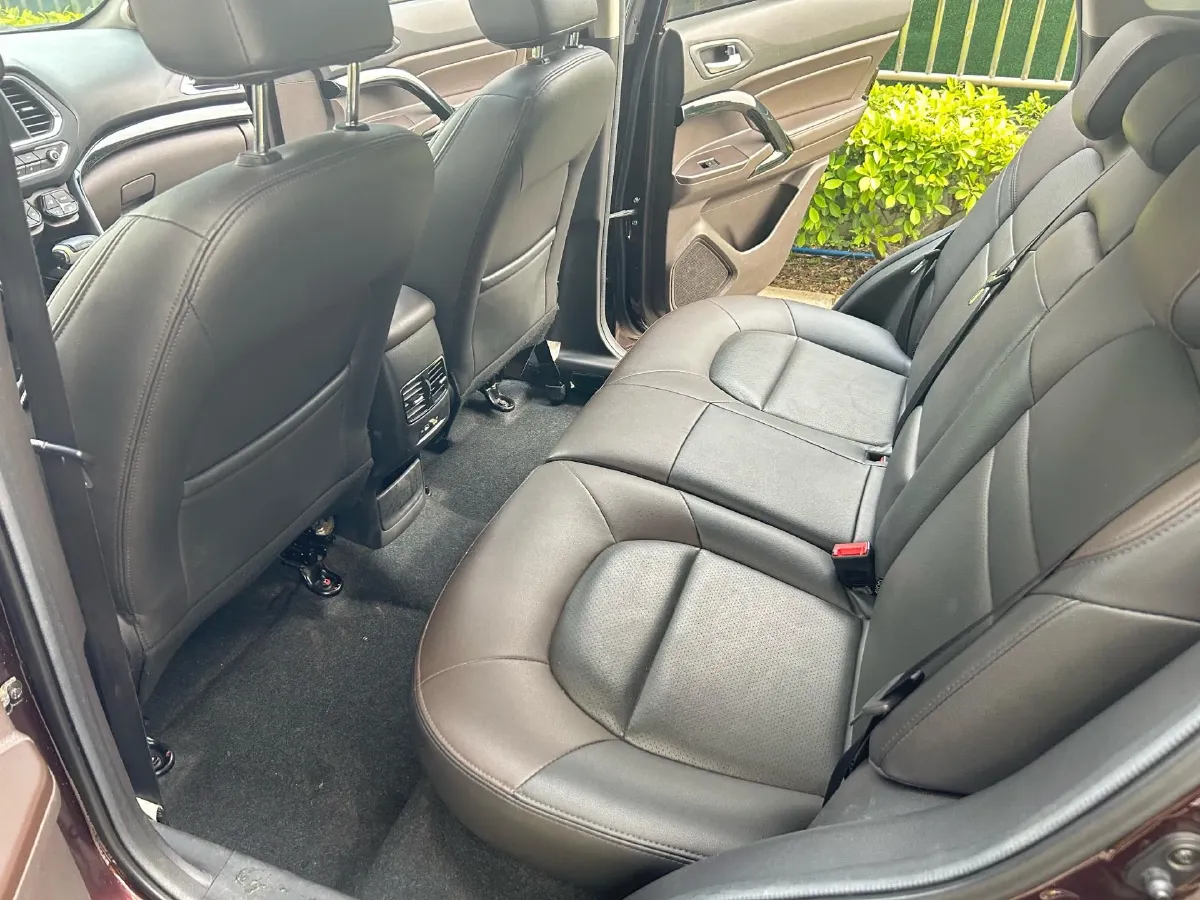 2017 GAC Trumpchi GS4 1.5T 152HP L4 6AT,autocango,china used car exporter,china ev exporter,chinese used car exporter,chinese used ev exporter