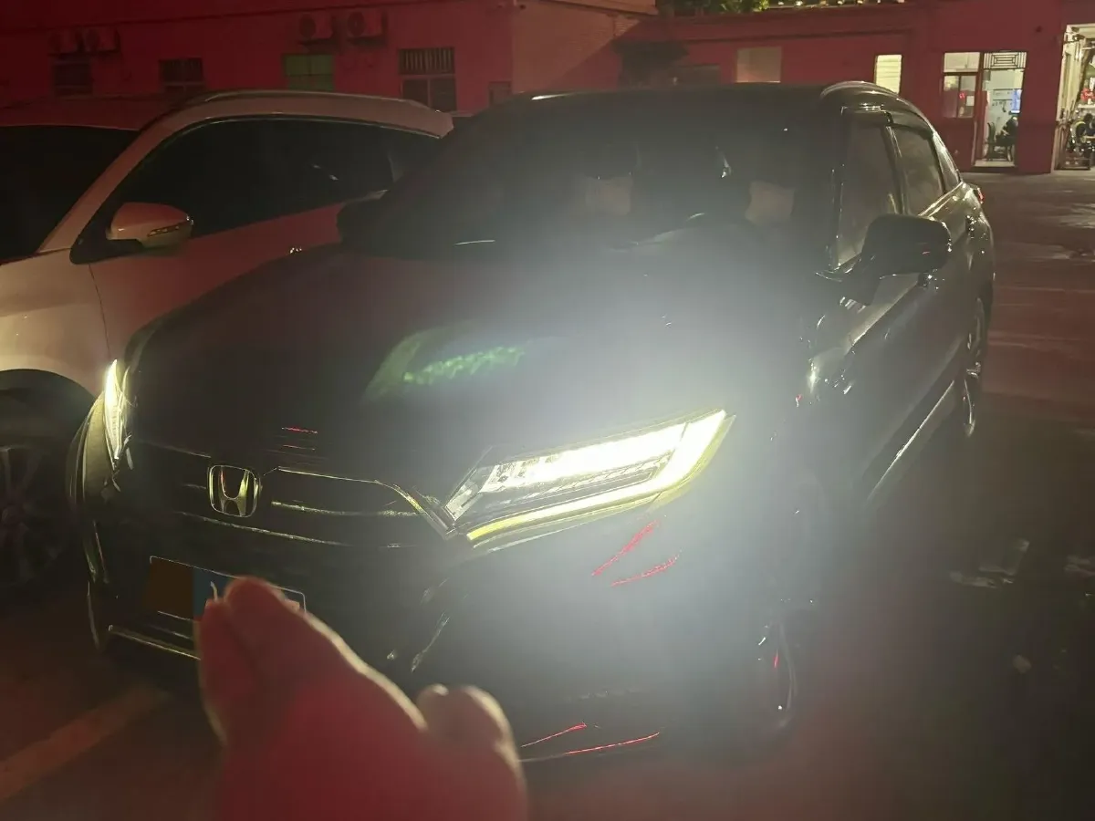 2020 Honda UR-V 2.0T 272HP L4 9AT,autocango,china used car exporter,china ev exporter,chinese used car exporter,chinese used ev exporter