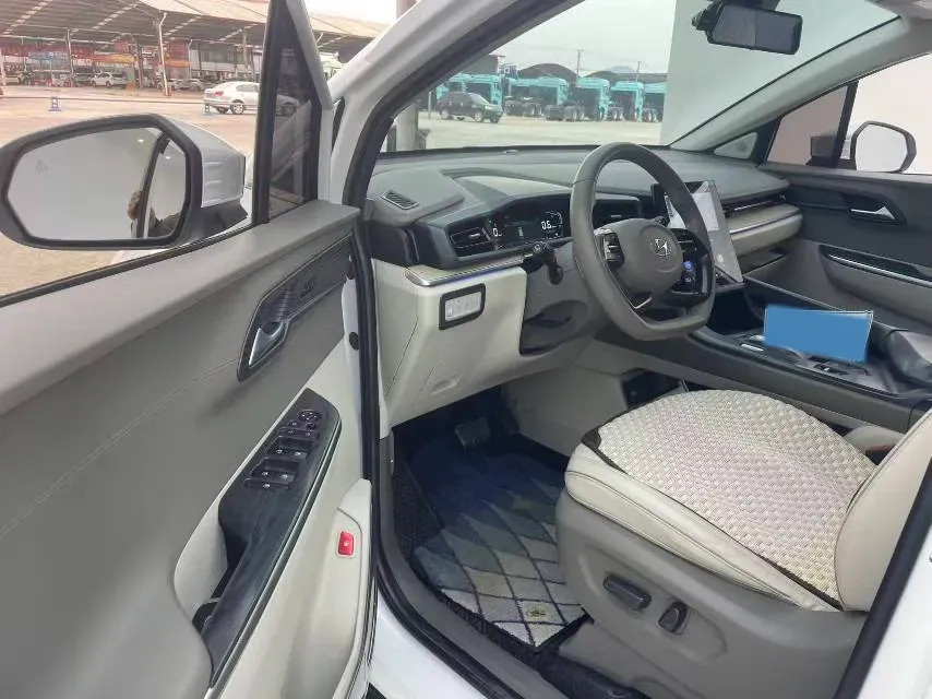 2021 Hyundai Custo 2.0T 236HP L4 8AT,autocango,china used car exporter,china ev exporter,chinese used car exporter,chinese used ev exporter