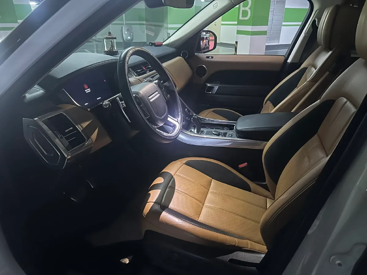 2020 Land Rover Range Rover Sport 3.0T 360HP L6 8AT,autocango,china used car exporter,china ev exporter,chinese used car exporter,chinese used ev exporter