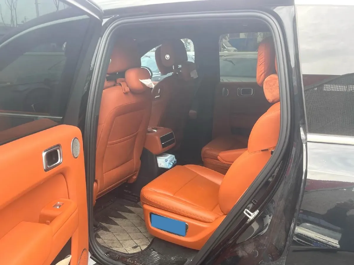 2023 Li L8 Range Extended 154HP REEV 40.9KWH,autocango,china used car exporter,china ev exporter,chinese used car exporter,chinese used ev exporter